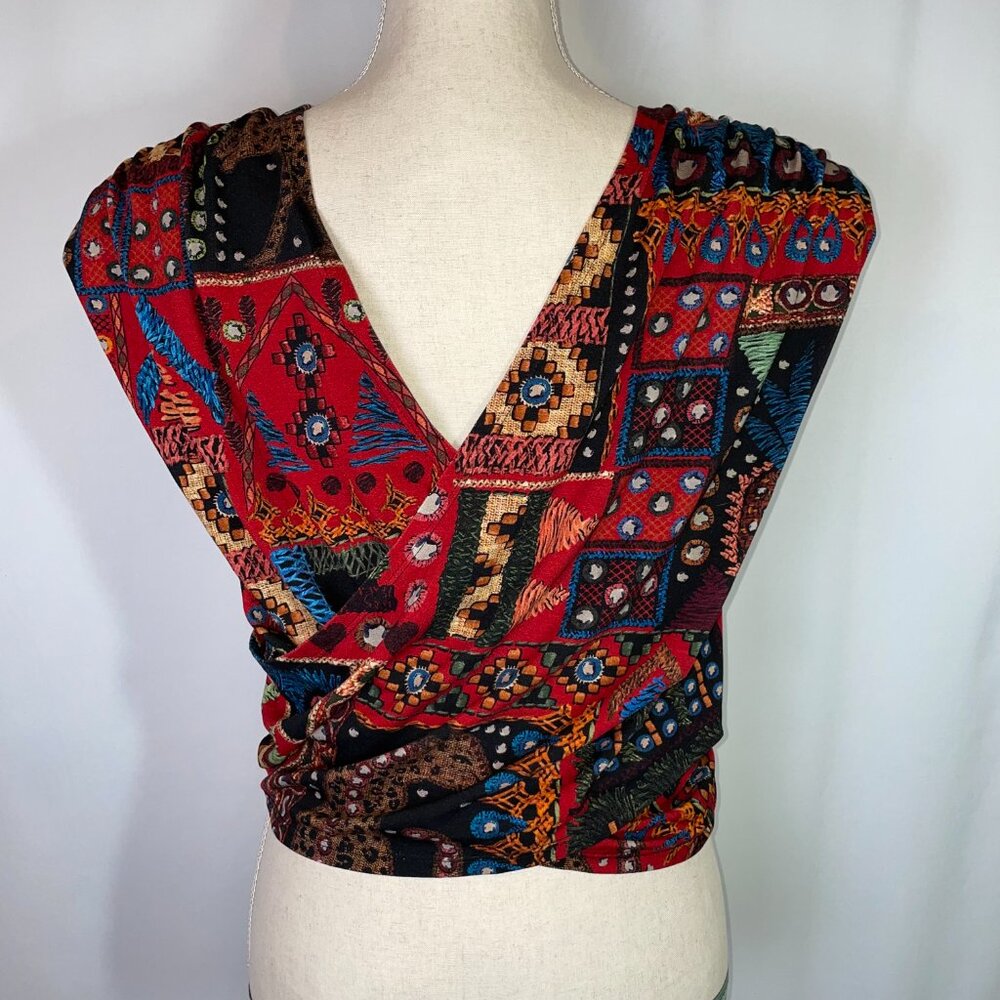 FARM Rio Multicolor Embroidered Patchwork Cropped Top - Picture 2 of 9